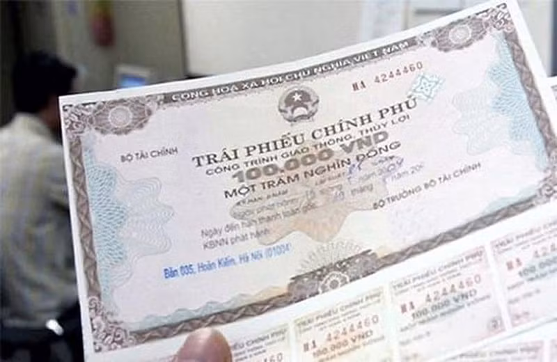 越南发行政府债券成功筹资8万亿越盾 ảnh 1
