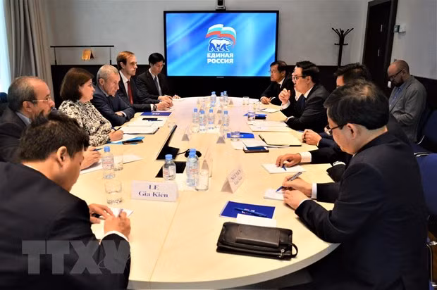 越南共产党代表团对俄罗斯进行工作访问 ảnh 2 越南共产党代表团对俄罗斯进行工作访问 ảnh 2
