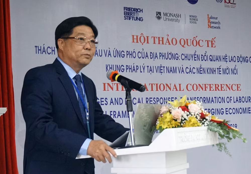 全球化背景下劳动关系国际研讨会在胡志明市举行 ảnh 1 全球化背景下劳动关系国际研讨会在胡志明市举行 ảnh 1