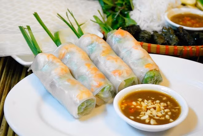 美国有线电视新闻网推介赴越南应品尝的10道菜 ảnh 5