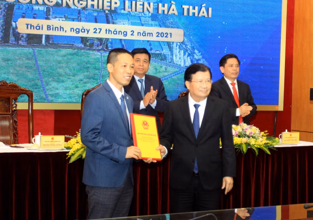 郑廷勇副总理:为太平省莲河太工业区招商引资工作创造便利 ảnh 1 郑廷勇副总理:为太平省莲河太工业区招商引资工作创造便利 ảnh 1