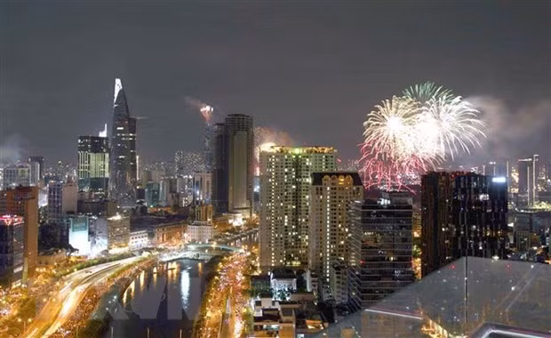 胡志明市、岘港市和芹苴市决定在2021辛丑年春节除夕不燃放烟花 ảnh 1 胡志明市、岘港市和芹苴市决定在2021辛丑年春节除夕不燃放烟花 ảnh 1