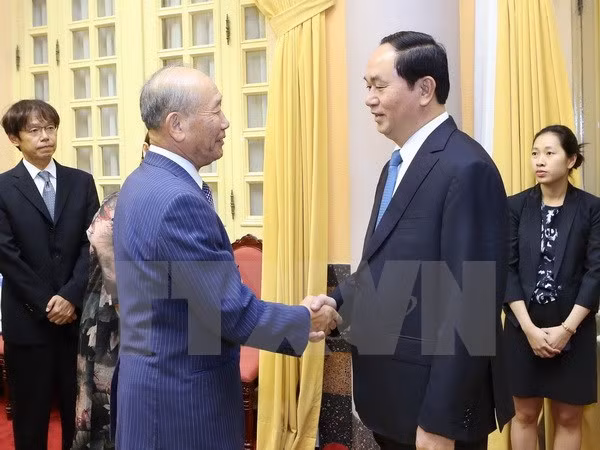 陈大光主席会见日本民间外交推进协会副会长中垣佳彦 ảnh 1