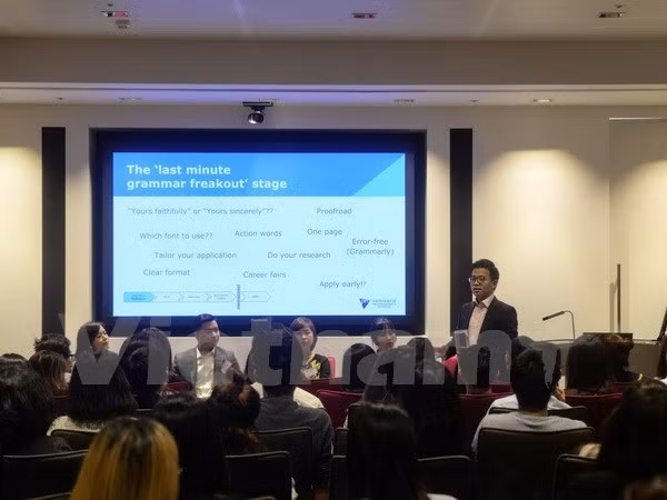 进一步激发英国越南留学生的创业热情 ảnh 1 进一步激发英国越南留学生的创业热情 ảnh 1