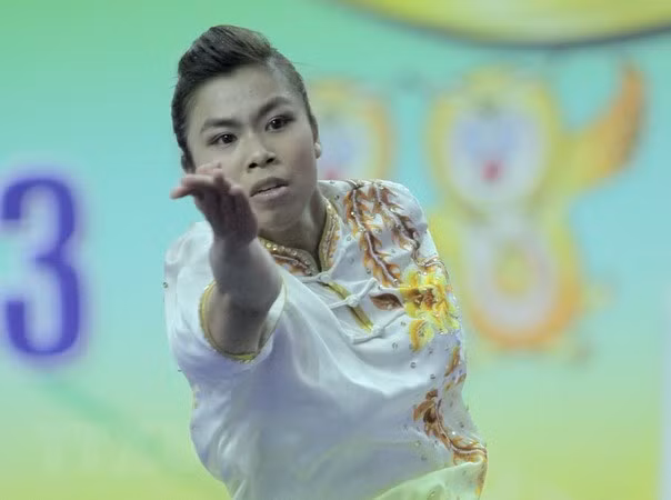 ASIAD 2018：黄氏芳江获得武术女子长拳铜牌 ảnh 1