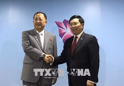第51届东盟外长会议：朝鲜外长希望越朝两国关系将提升到新高度 ảnh 1