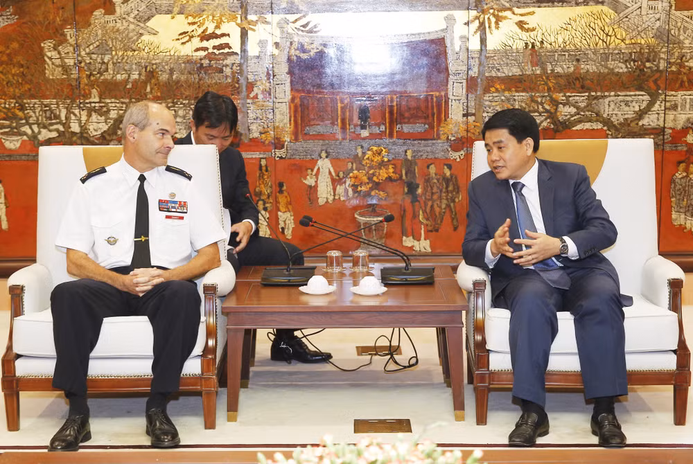 法国空军愿同河内市分享网络安全保障经验 ảnh 1 法国空军愿同河内市分享网络安全保障经验 ảnh 1