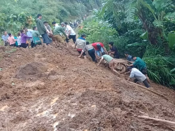天灾来袭 越南多地方受损严重 ảnh 1