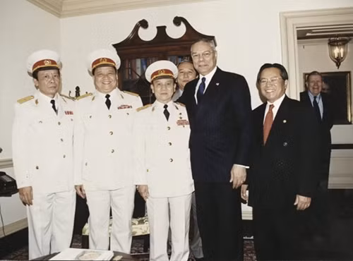 越美关系正常化25周年:五角大楼的特殊客人 ảnh 1 越美关系正常化25周年:五角大楼的特殊客人 ảnh 1