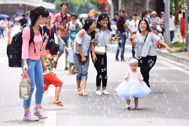 全国各地纷纷举行活动庆祝越南国庆节71周年 ảnh 1 全国各地纷纷举行活动庆祝越南国庆节71周年 ảnh 1