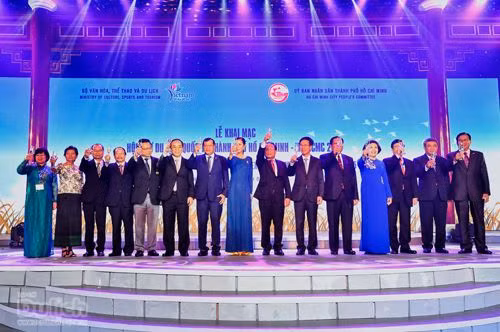 第12届胡志明市国际旅游博览会正式开幕 ảnh 1