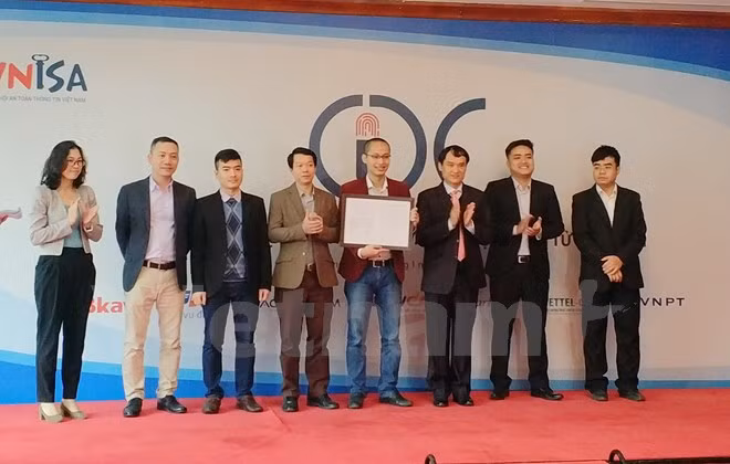 越南数字签名和电子交易俱乐部正式亮相 ảnh 1 越南数字签名和电子交易俱乐部正式亮相 ảnh 1