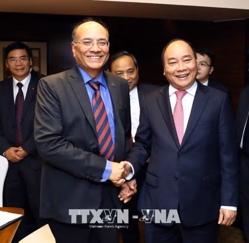 政府总理阮春福会见印度一流企业和集团领导 ảnh 1 政府总理阮春福会见印度一流企业和集团领导 ảnh 1