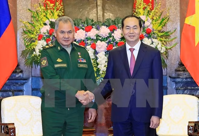 越南国家主席陈大光会见俄罗斯联邦国防部部长谢尔盖 ảnh 1 越南国家主席陈大光会见俄罗斯联邦国防部部长谢尔盖 ảnh 1