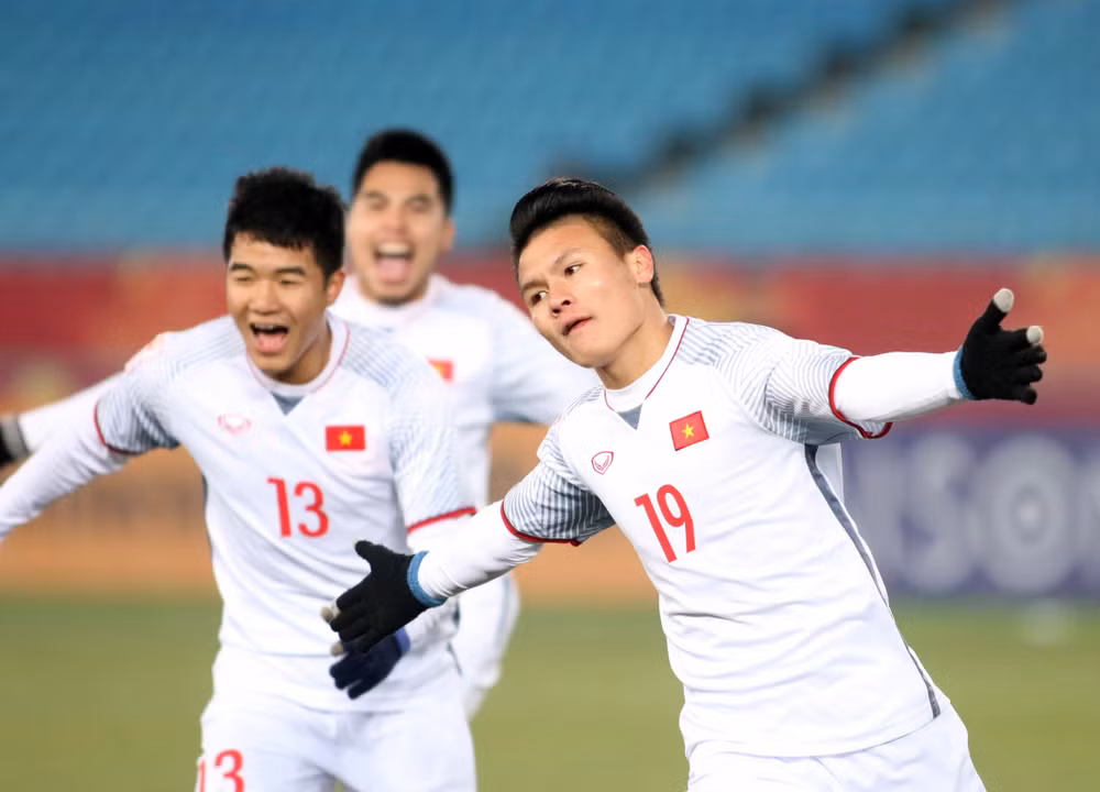 越南国家主席向越南U23足球队授予一级劳动勋章 ảnh 1 越南国家主席向越南U23足球队授予一级劳动勋章 ảnh 1