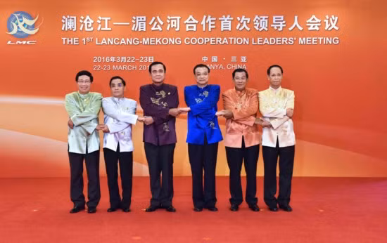 阮春福赴柬出席湄澜合作领导人会议前夕:越南积极参与湄澜合作 ảnh 1 阮春福赴柬出席湄澜合作领导人会议前夕:越南积极参与湄澜合作 ảnh 1