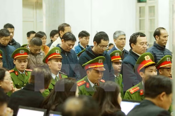 郑春青及其同案犯案件：第33号EPC总承包合同 ảnh 2