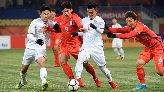 2018年U23亚洲杯D组:越南U23足球队首战告负 ảnh 1 2018年U23亚洲杯D组:越南U23足球队首战告负 ảnh 1
