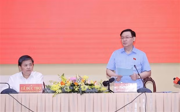 国会主席王廷惠与槟椥省省委领导举行工作会谈 开展新春拜年活动 ảnh 1 国会主席王廷惠与槟椥省省委领导举行工作会谈 开展新春拜年活动 ảnh 1
