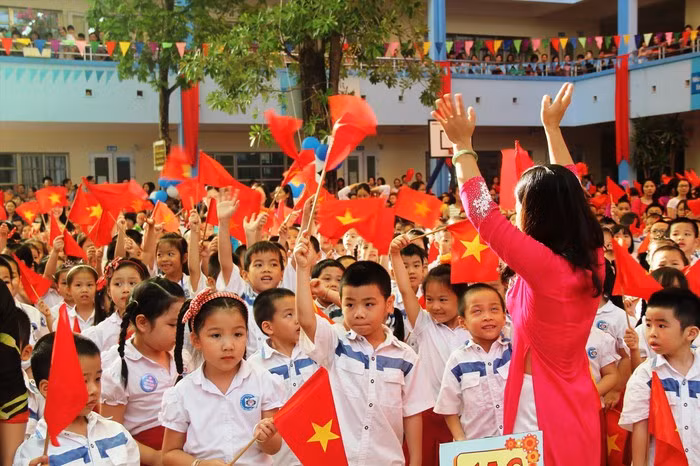 河内要求各所学校举行简单而具有意义的开学典礼 保障防疫需要 ảnh 1
