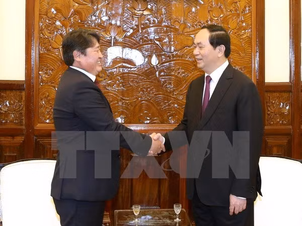 越南国家主席陈大光会见蒙古国住越大使 ảnh 1