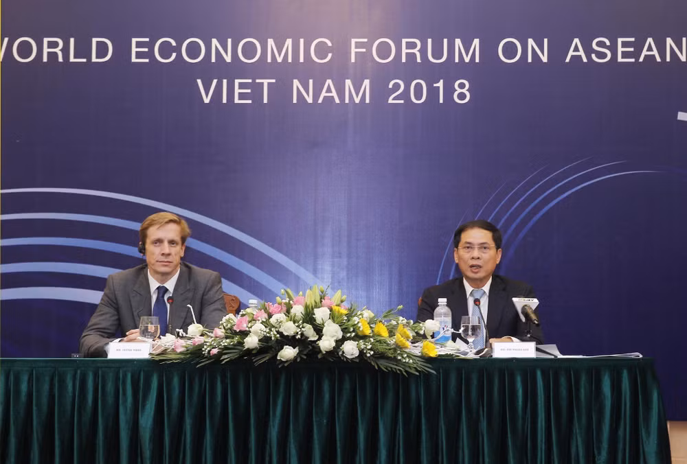WEF ASEAN 2018:推广正在加快一体化进程的越南国度及改革创新的越南企业 ảnh 1 WEF ASEAN 2018:推广正在加快一体化进程的越南国度及改革创新的越南企业 ảnh 1
