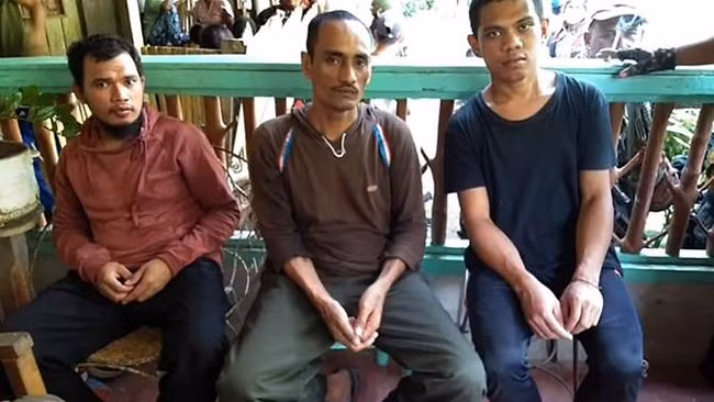 菲律宾军队拯救3名印尼人质 ảnh 1 菲律宾军队拯救3名印尼人质 ảnh 1