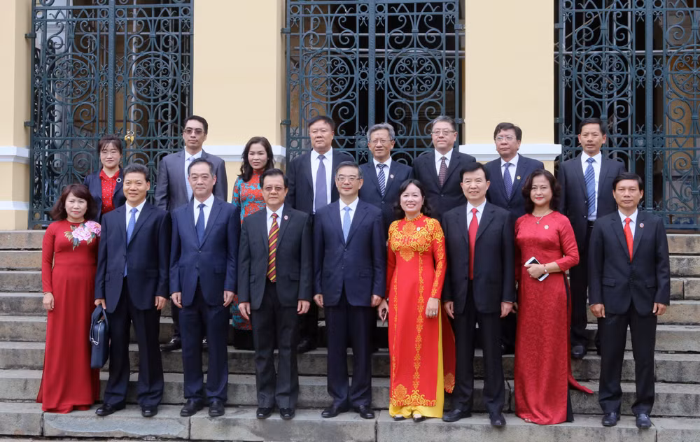越中两国法院进一步促进交流合作 ảnh 1 越中两国法院进一步促进交流合作 ảnh 1