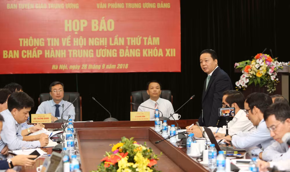 越共十二届中央委员会第八次全体会议将于10月2日开幕 ảnh 1 越共十二届中央委员会第八次全体会议将于10月2日开幕 ảnh 1