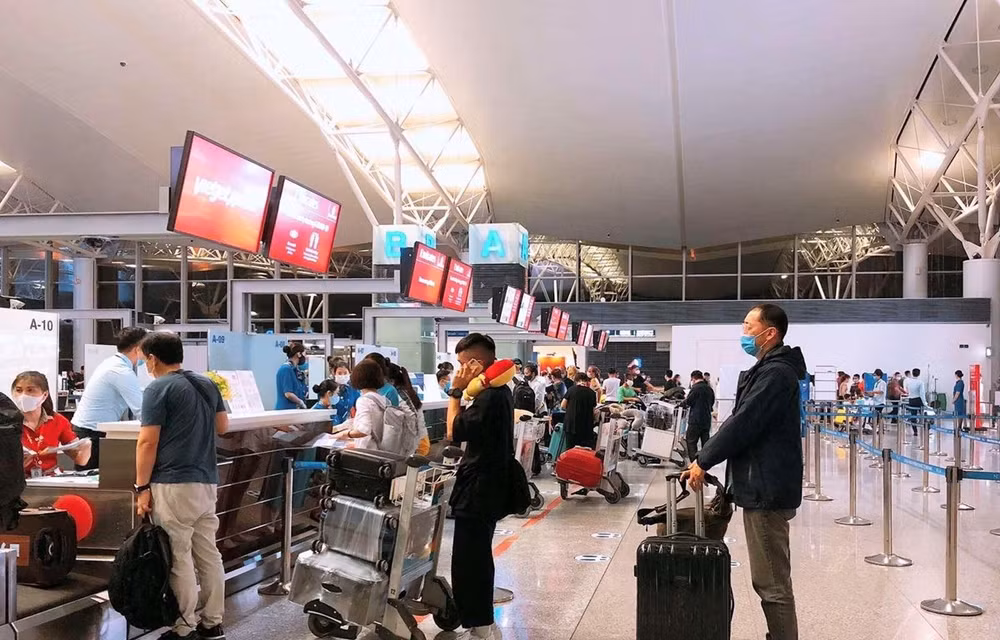 越捷的常规航班重新运营 ảnh 1 越捷的常规航班重新运营 ảnh 1