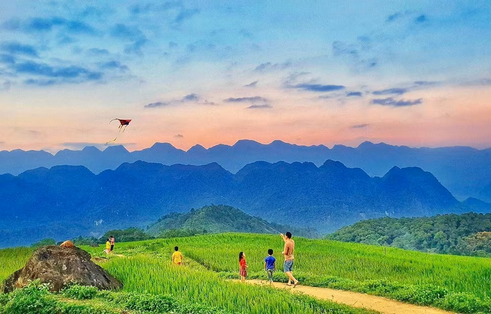 探索越南北部梦幻秘境——浦良天门 ảnh 1