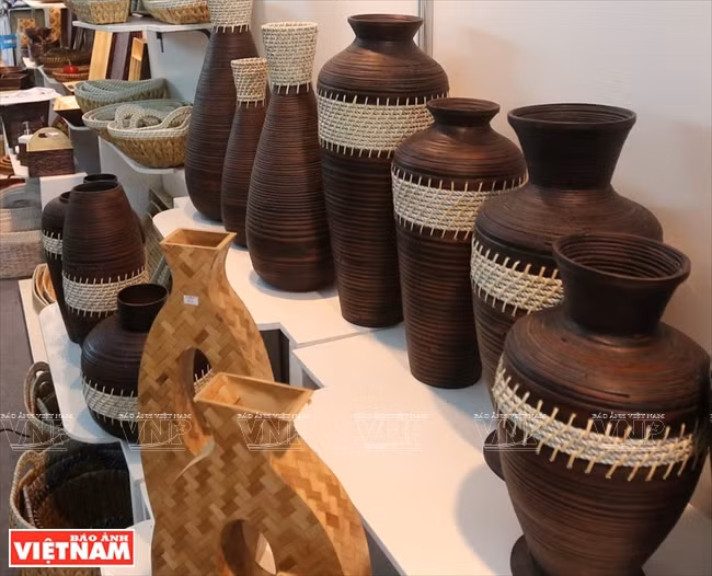 Vietcraft --手工艺品的出口桥梁 ảnh 20