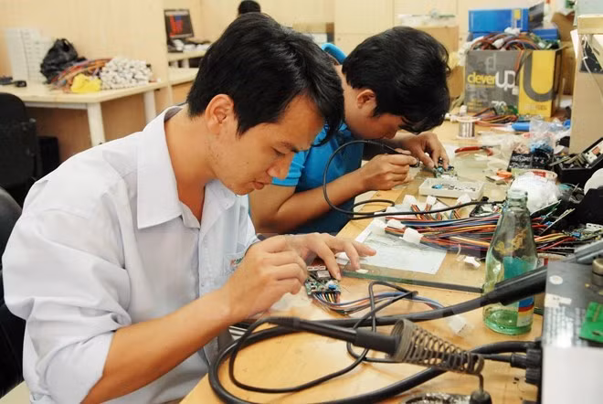 越南工商部制定计划协助越南辅助工业发展 ảnh 1