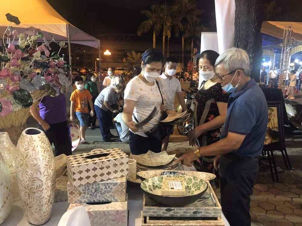 第31届东运会:向东运会参与人员推广河内饮食文化 ảnh 2 第31届东运会:向东运会参与人员推广河内饮食文化 ảnh 2