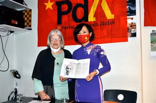 胡志明主席诞辰132周年:胡志明主席在外国人士心中的深刻印象 ảnh 3 胡志明主席诞辰132周年:胡志明主席在外国人士心中的深刻印象 ảnh 3