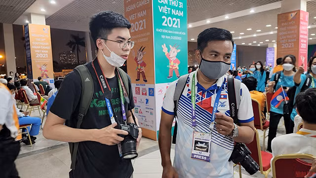 越南在参加第31届东运会的国际友人眼中十分友善好客 ảnh 2 越南在参加第31届东运会的国际友人眼中十分友善好客 ảnh 2
