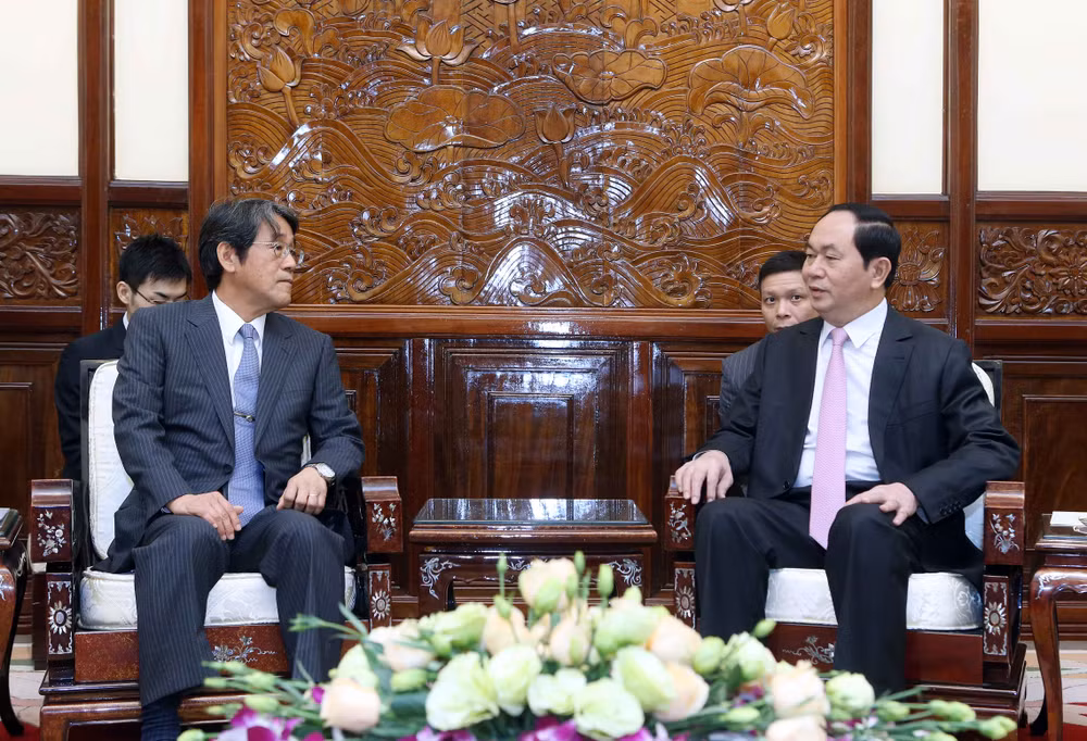 越南国家主席陈大光会见前来递交国书的各国新任驻越大使 ảnh 3 越南国家主席陈大光会见前来递交国书的各国新任驻越大使 ảnh 3