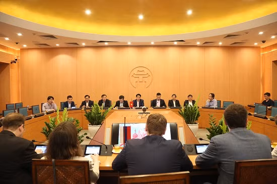 河内愿同俄罗斯公司和企业在电子政务建设领域进行合作 ảnh 1