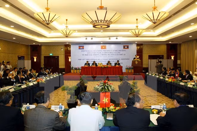 第15届越老柬禁毒合作部长级会议在胡志明市举行 ảnh 1