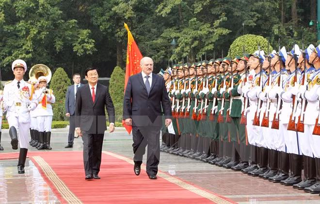 越南与白俄罗斯发表关于巩固和全面发展两国关系的联合声明(全文) ảnh 1 越南与白俄罗斯发表关于巩固和全面发展两国关系的联合声明(全文) ảnh 1