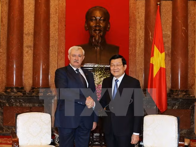 越南国家主席张晋创会见俄罗斯圣彼得堡市市长波尔塔夫琴科 ảnh 1