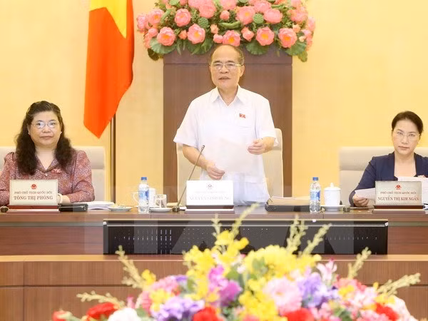 越南国会基于宪法精神完善法律体系 ảnh 1
