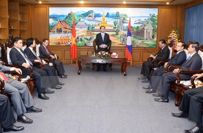 越南国家主席陈大光访问老挝占巴塞省 ảnh 1 越南国家主席陈大光访问老挝占巴塞省 ảnh 1