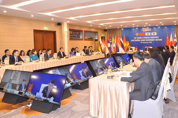 ASEAN+3就防控新冠肺炎疫情和经济复苏措施进行讨论 ảnh 2