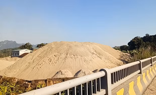 加强对国家矿产储量管理 促进地面上投资项目的发展 ảnh 1 加强对国家矿产储量管理 促进地面上投资项目的发展 ảnh 1