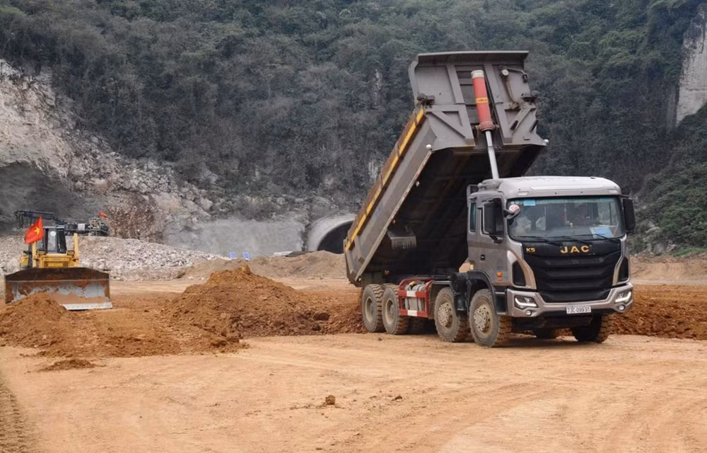 北南高速公路:国家与企业合作开展PPP项目 ảnh 1 北南高速公路:国家与企业合作开展PPP项目 ảnh 1
