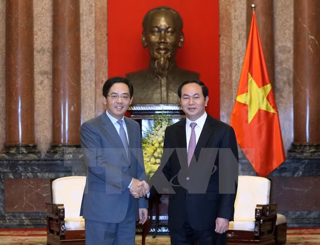 越南国家主席陈大光会见中国驻越大使洪小勇 ảnh 1 越南国家主席陈大光会见中国驻越大使洪小勇 ảnh 1