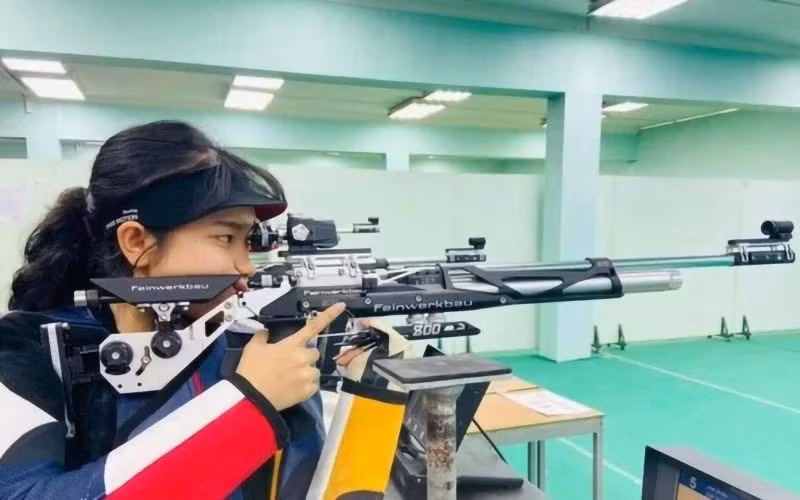 越南射击运动员积极为2024年巴黎奥运会做出准备 ảnh 1