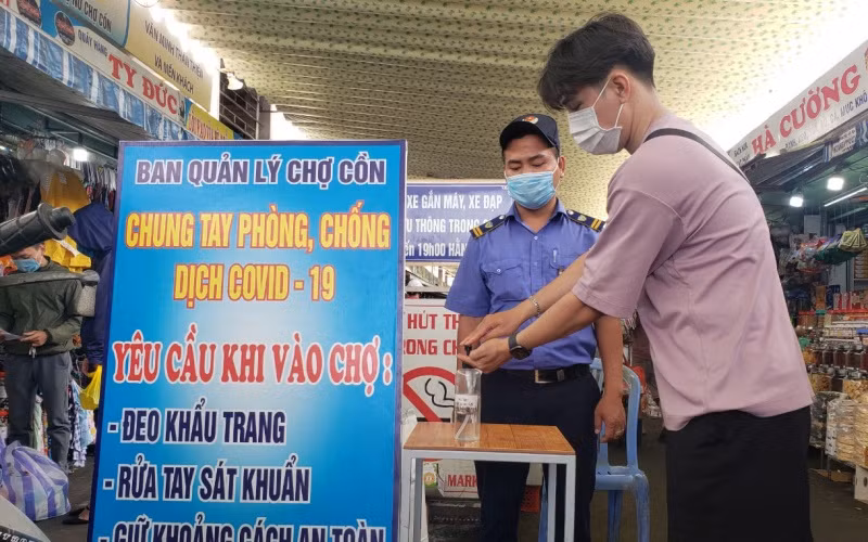 岘港市多措并举控制疫情蔓延 ảnh 1