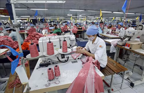 新冠肺炎疫情:企业和劳动者有序复工复产、共克时艰 ảnh 1 新冠肺炎疫情:企业和劳动者有序复工复产、共克时艰 ảnh 1